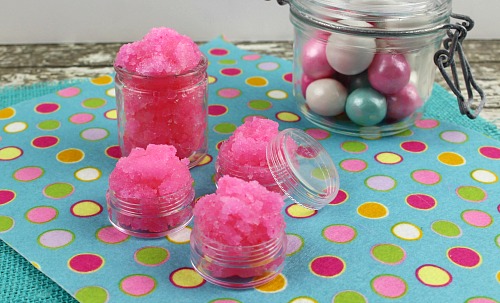 lip scrubs diy bubble gum lip scrub acultivatednest