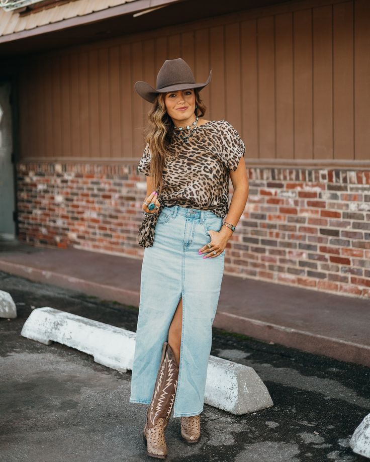 Lepard Print Blouse And Denim Maxi Skirt