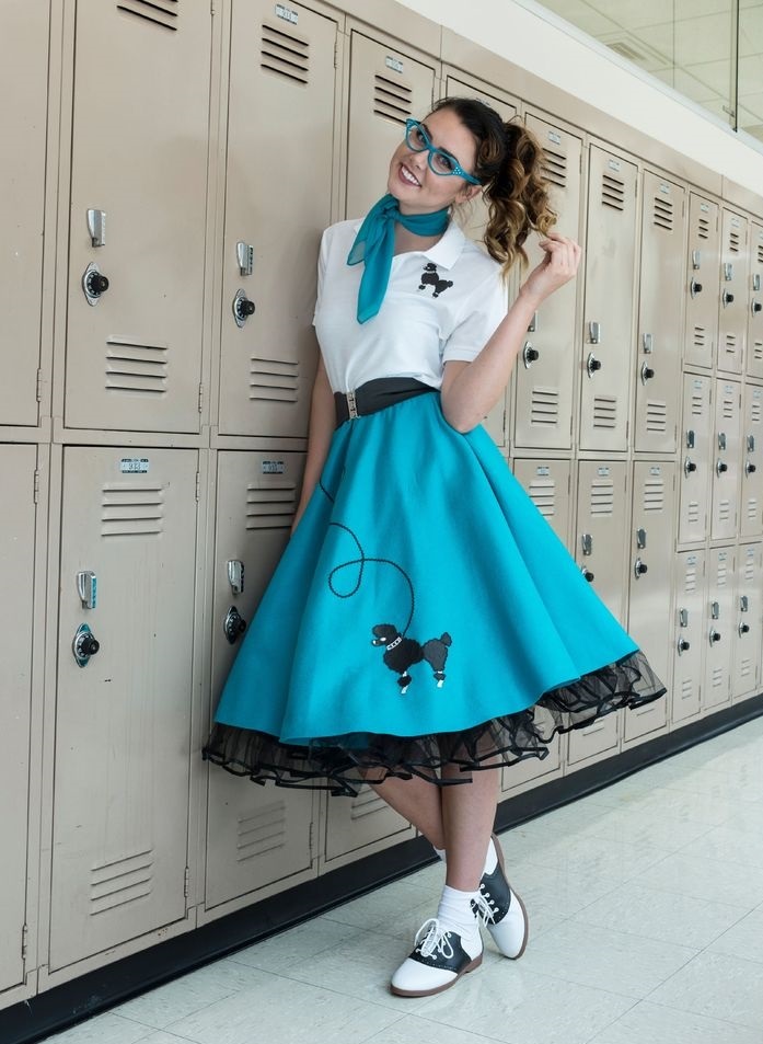 Tirquise Puddle Skirt And Collarted Top With Blue Neck Scarf